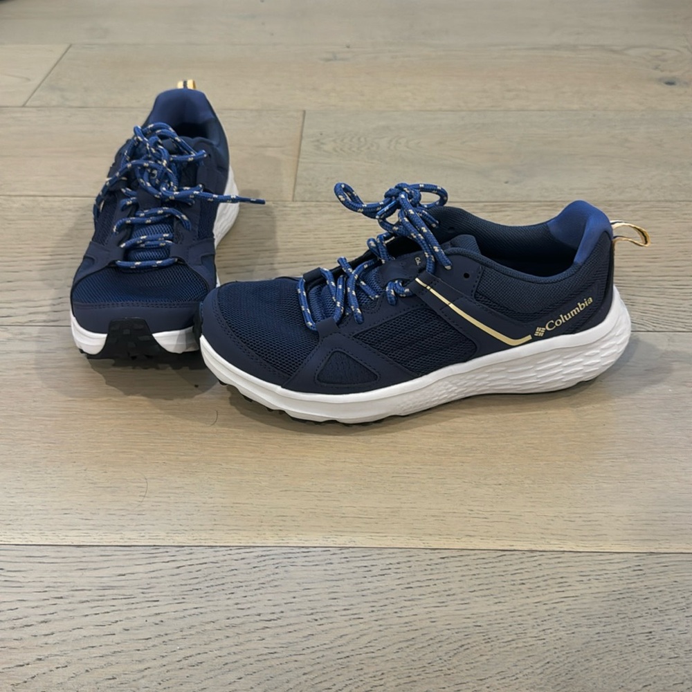 Columbia Novo-Trail Hiking / Walking Shoes